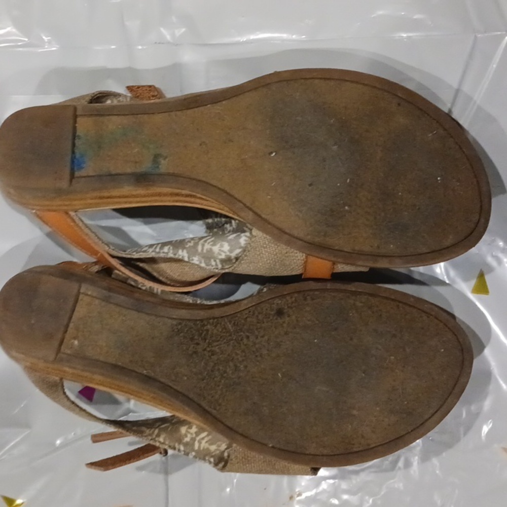Sandals - Picture 4 of 7